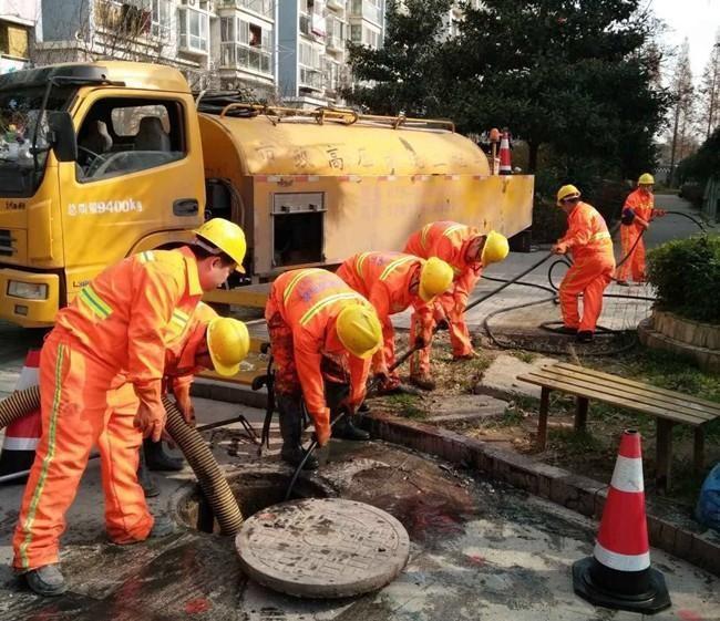 杨市办事处市政管道清淤